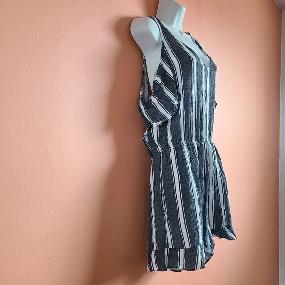American Eagle Cold Shoulder Romper – Blue & White Stripe, Size L - Picture 2 of 10